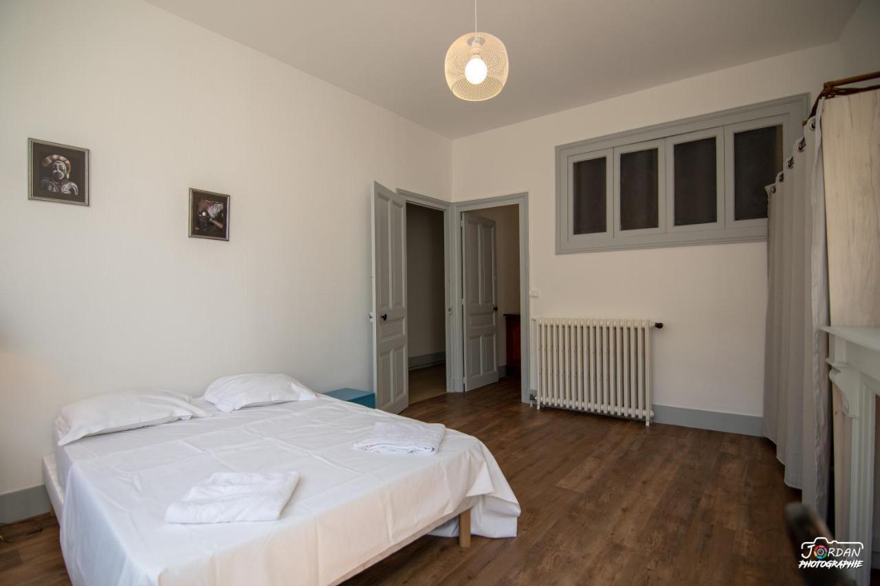Hyper Centre - 3 Chambres - Gare - Wifi - Cosy Bourg-en-Bresse Exterior photo