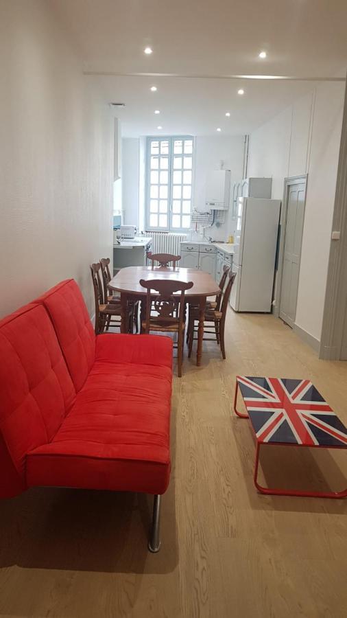Hyper Centre - 3 Chambres - Gare - Wifi - Cosy Bourg-en-Bresse Exterior photo